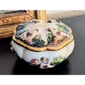 Capodimonte Porcelain Hand Painted Trinket Box Lidded Cherubs Italy Vintage